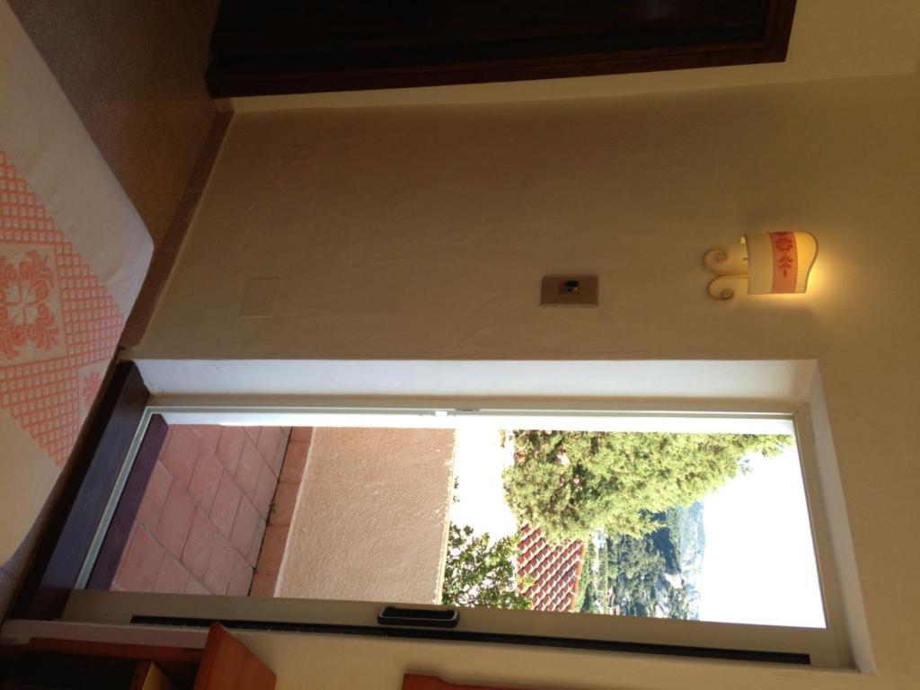 Hotel 3 Botti Baja Cerdeña Habitación foto